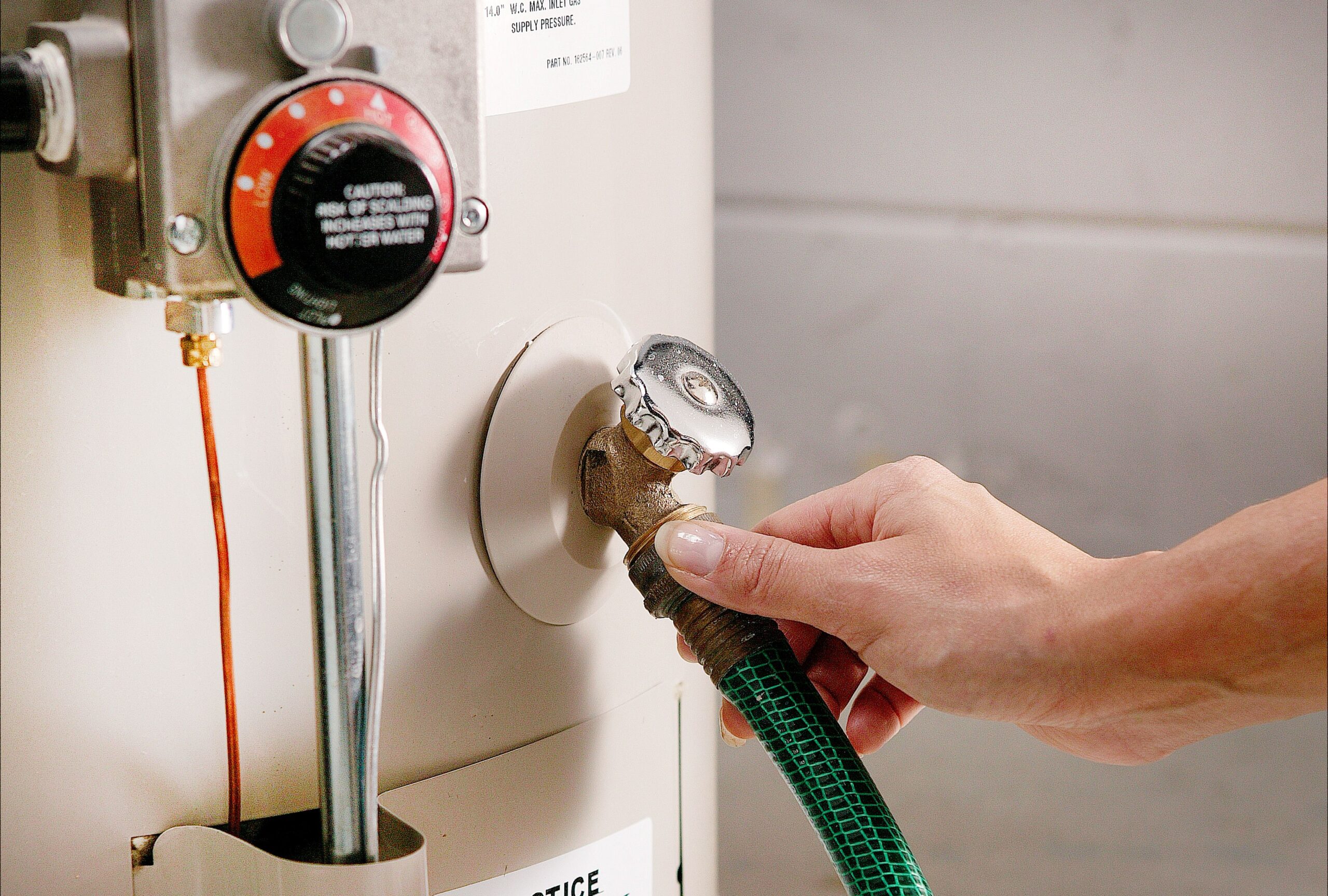 How to flush a tankless water heater​