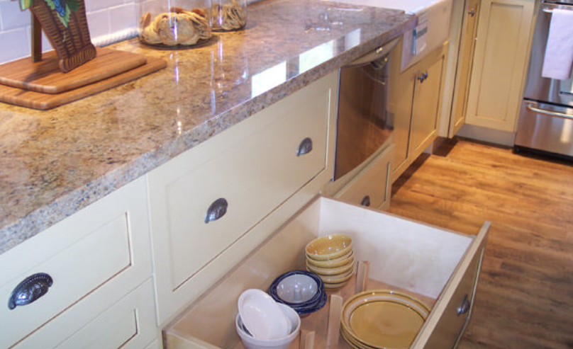 Clean White Cabinets That Have Yellowed