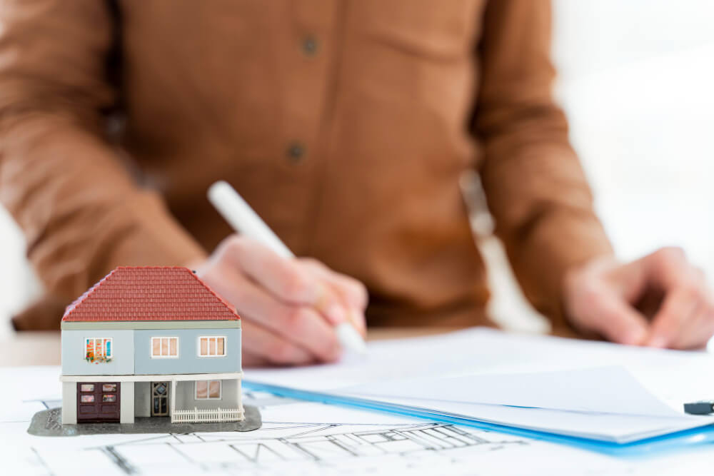  how long a house can be under contract