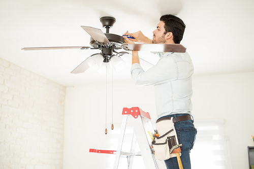 How to Stop a Ceiling Fan from Humming
