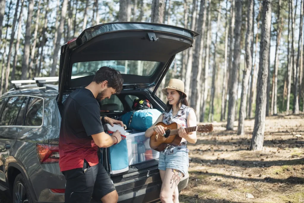 Does car insurance cover personal belongings damaged in car accident