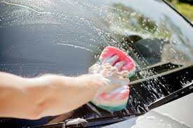 clean car windows without streaks